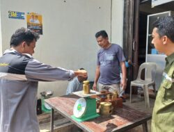 DKUPP Lakukan Tera Ulang Ke Ratusan Pedagang di Pasar Barek Motor