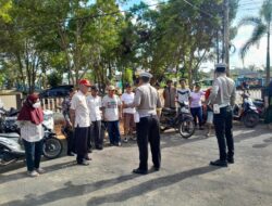 Tak Tertib Berlalu Lintas, Puluhan Pengendara Motor di Kijang Terjaring Tak Gunakan Helm